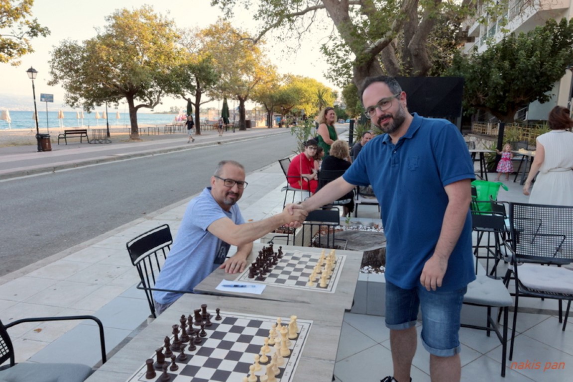Με επιτυχία ο αγώνας επίδειξης σκακιού.